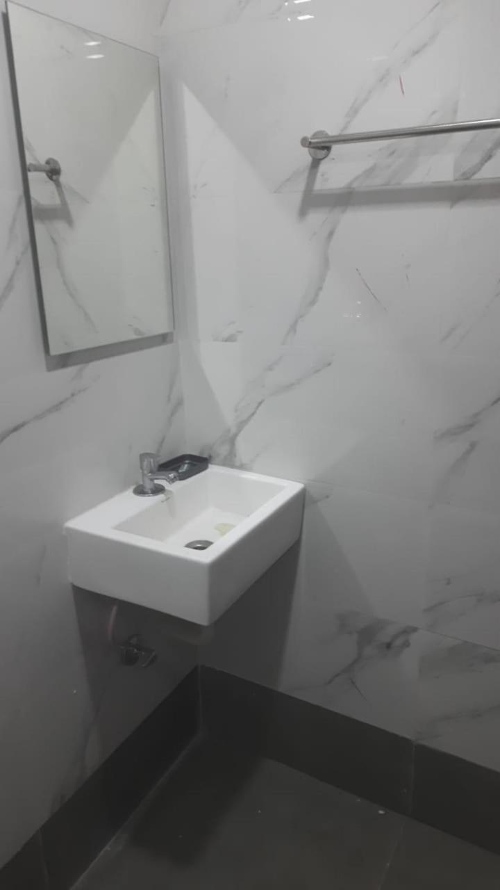 Mohor Retreat 호텔 알리바그 객실 사진